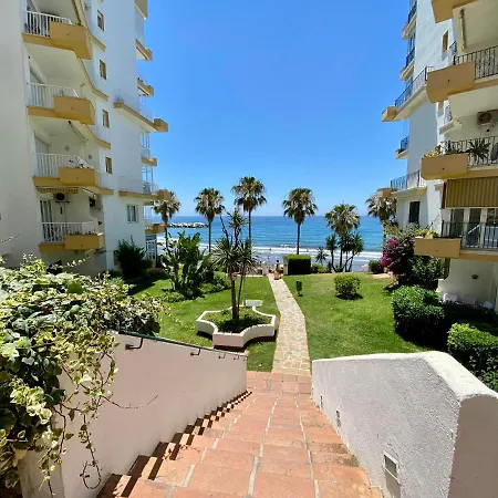 Overlooking The Apartamento Marbella